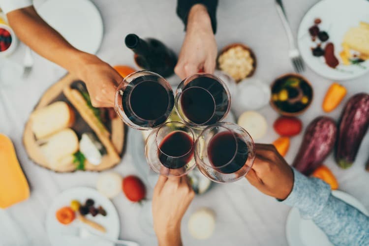 Červené víno a párování s pokrmy